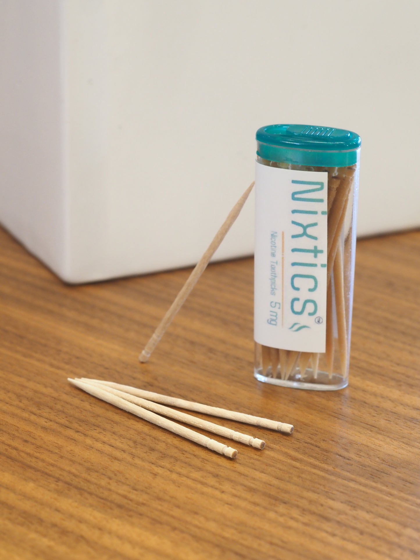 Menthol - Nicotine Toothpicks